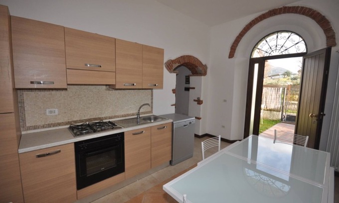 Querceta Apartamento | Valentina casa, apartamento, ideal pareja o la familia