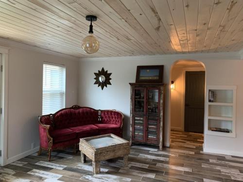 Raton Casa | Valentine's Northern New Mexico Mountain Ranch on Colorado Border retreat