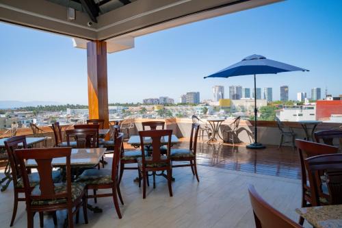 Díaz Ordaz Hotel | Vallarta Live Hotel