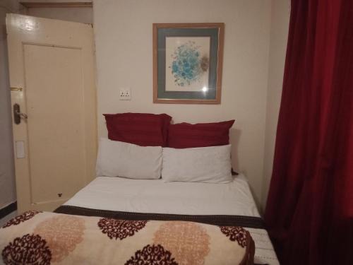 Bezuidenhout Valley Cabina | Valley Center Guest lodge