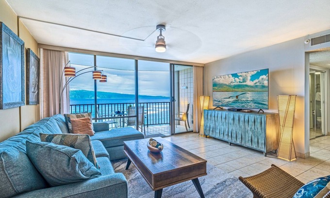 Kahana Condominio | Valley Isle 1108b 2 Bedroom Condo by RedAwning
