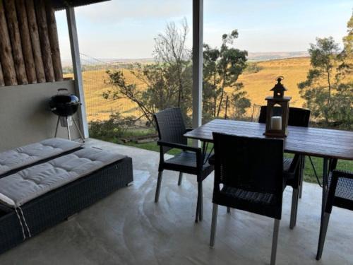 Mpofana Chalet De Esquí | Valley View Cottage Unit 8 Hilltop Farm