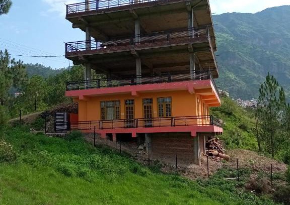Solan Casa | Valley View Home Stay