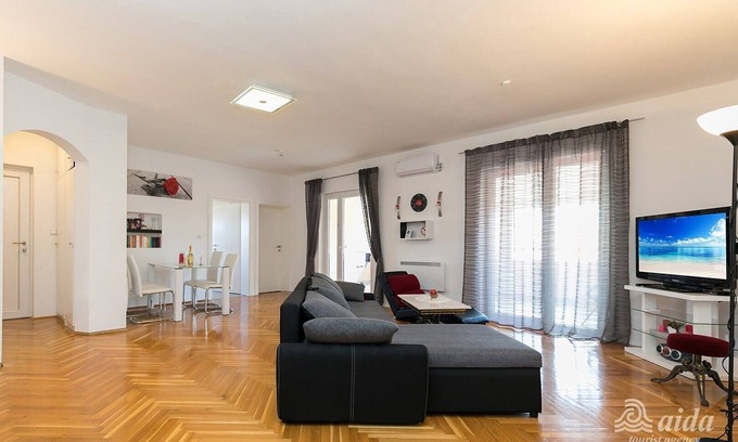 Spadici Apartamento | Vama / Apartment Vama