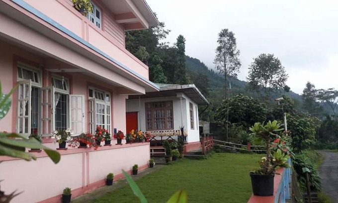 Turuk Casa | VAMOOSE SALOM NAMCHEBAZAR