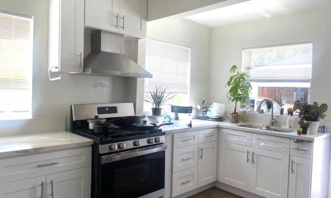 Panorama City Casa | Van nuys house