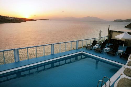 Mykonos Hotel | Vana Holidays