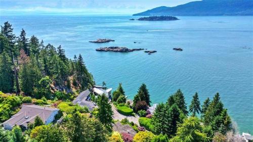 Lions Bay Casa | Vancouver sea view Palace inn