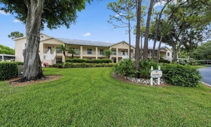 North Naples Condominio | Vanderbilt Beach Condo