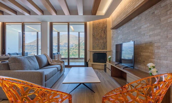 Kfardebian Apartamento | Vantage - 2 BR Apt. by "The Valley" in Kfardebian