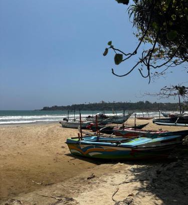 Morakatiyara Casa | Varan Mawella Beach Guest House
