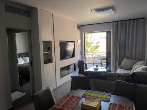 Varkiza Apartamento | Varkiza Cozy Seaside Apartment