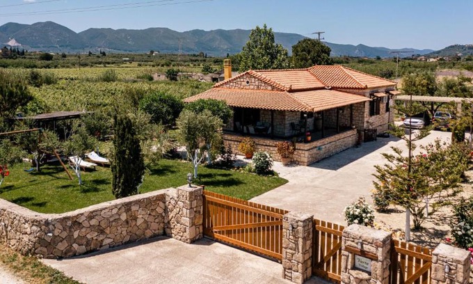 Neromilos Casa | Varta Village - Elea House