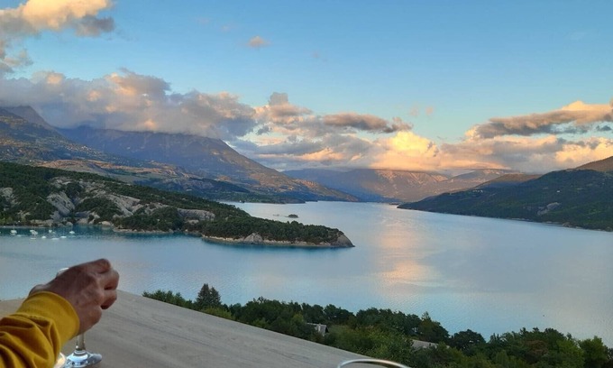 Chorges Apartamento | Vast 3 bedroom apartment - Exceptional view