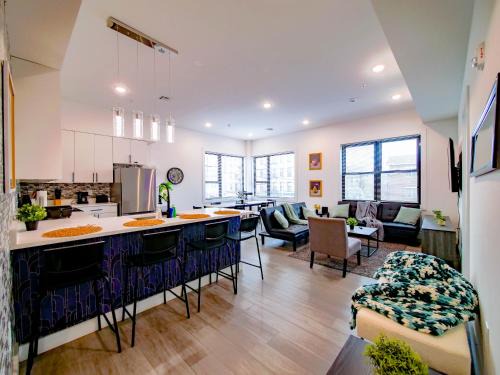 Constable Hook Apartamento | Vast Fully Furnished 2-Bed Close to NYC