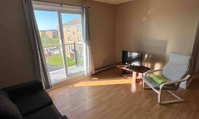 Les Rivieres Apartamento | Vaste4,5 tout équipé bien situé