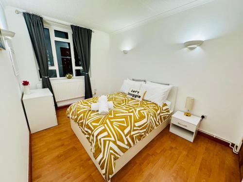 Prince's Apartamento | Vauxhall, river Thames, Big Ben Retreat, Central London family Stay
