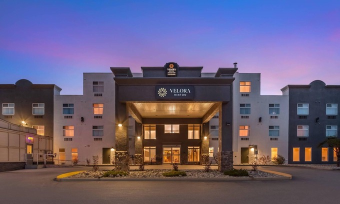Hinton Hotel | Velora Hinton, Ascend Hotel Collection
