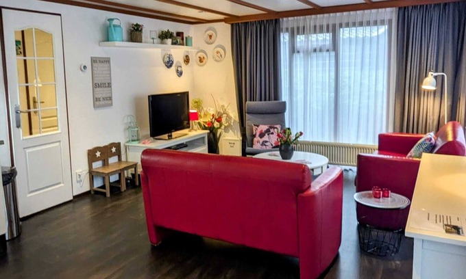 Bosgebied Hoenderloo Casa | Veluwe Apeldoorn: spacious comfortable chalet + garden - beautiful child-friendly park