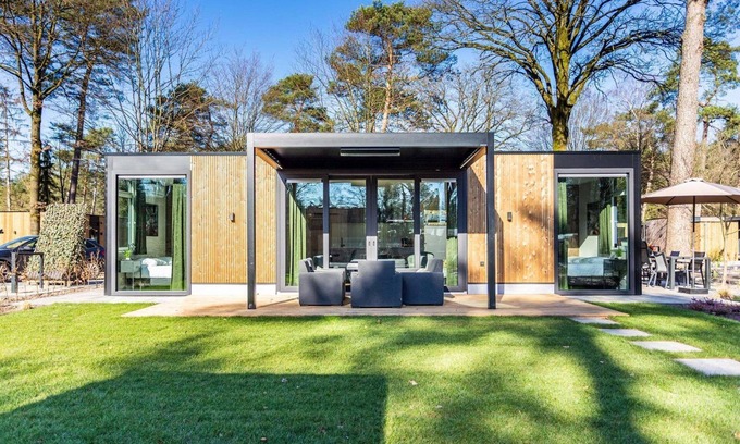Beekbergen-Zuid Chalet De Esquí | ✓ Veluwehoeve at Recreatiepark Beekbergen ✓ Holiday home for 4 persons ✓ Located in Beekbergen (Gelderland) ✓ Holiday park on the Veluwe ✓ Book directly through the park