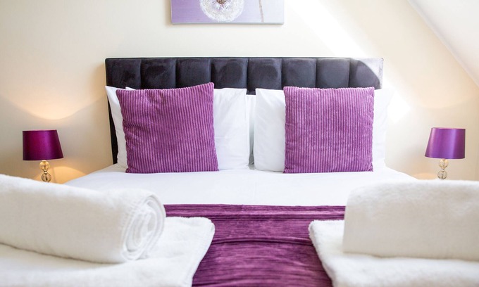 Hoddesdon Apartamento | Apartamento-Baño Privado-Vista a la Ciudad