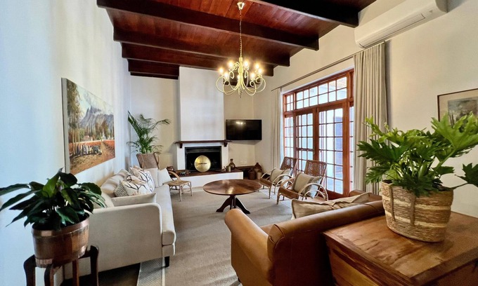 Paarl Casa | Vendome Wine Estate
