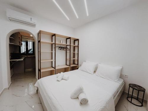 Old Town Apartamento | Venetian Vicolo by CorfuEscapes
