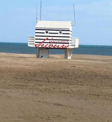 Gruissan Plage Apartamento | VENEZ SEJOURNER A GRUISSAN .PLAGE DES CHALETS