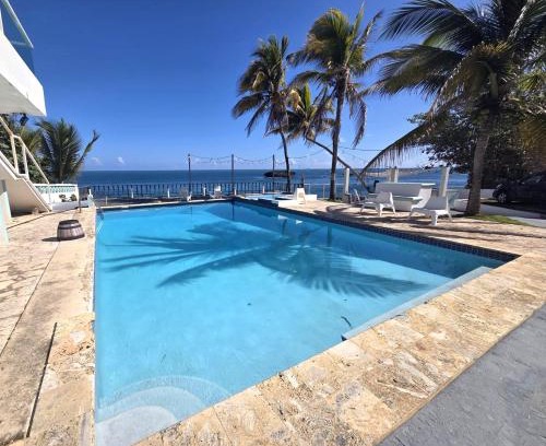 Jarealito Apartamento | Ventana 103 at Arecibo 681 Ocean Drive