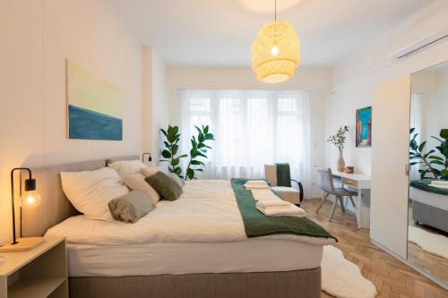 Lagymanyos Apartamento | VentoBudapest with 1 optional PARKING, 4rooms & 4bathrooms