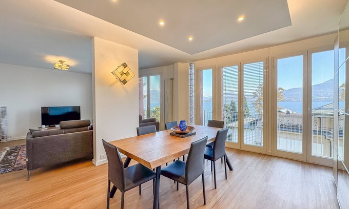 Gonte Apartamento | Vera apartment with wonderful terrace lake view