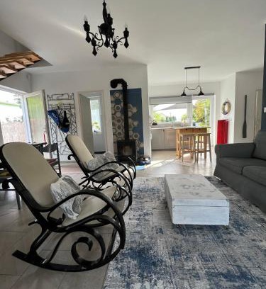 Balatonkenese Casa | Verandás Vendégház
