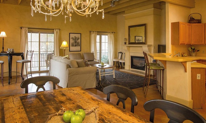 Murphys Condominio | Veranda: A Charming Murphys Experience
