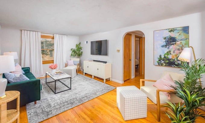 Appleton Casa | Verbrick Street Vacation
