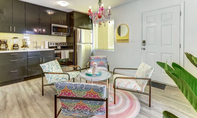 Highland Garden Apartamento | Verdi: Casita Near Beach & Gym Access