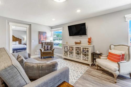 Colorado Springs Apartamento | Vermijo Flat Walk to Downtown Shops & Dining
