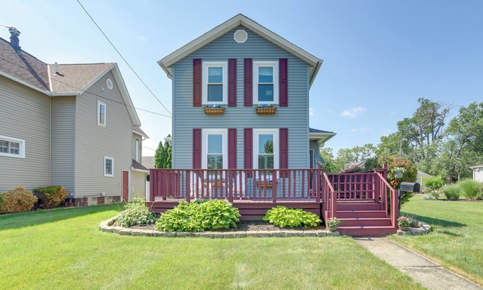 Vermilion Casa | Vermilion Home - Walk to Main Street Beach!