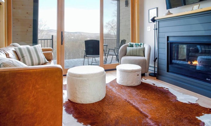South Londonderry Casa | Vermont Alpine Outlook