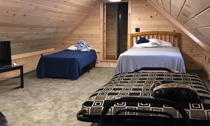 Brighton Casa | Escapada a Vermont: ¡su hogar lejos de su hogar!