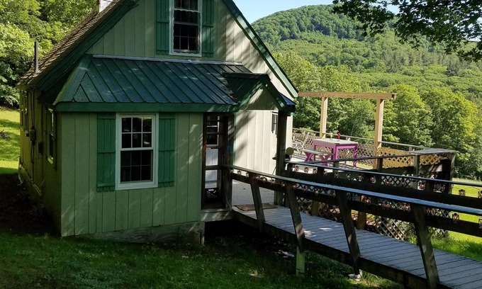 Chester Casa | Vermont Hillside Cottage w / Great View - Se aceptan mascotas