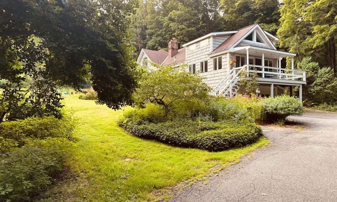 Monkton Casa | Vermont Home in the Woods