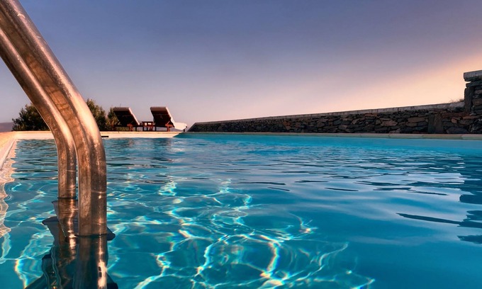 Kanala Apartamento | Verros Suite: Private Suite in Unique Pool Villa