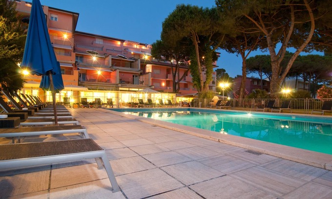 Marina di Pietrasanta Hotel | Versilia Palace Hotel