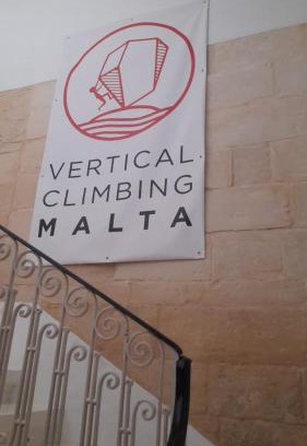 Qrendi Casa | VERTICAL CLIMBING MALTA
