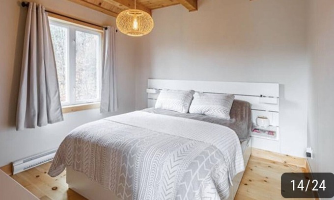 Val Morin Chalet De Esquí | Very Bright and Quiet Chalet With Spa, 10 Minutes From ski Hills and Lake