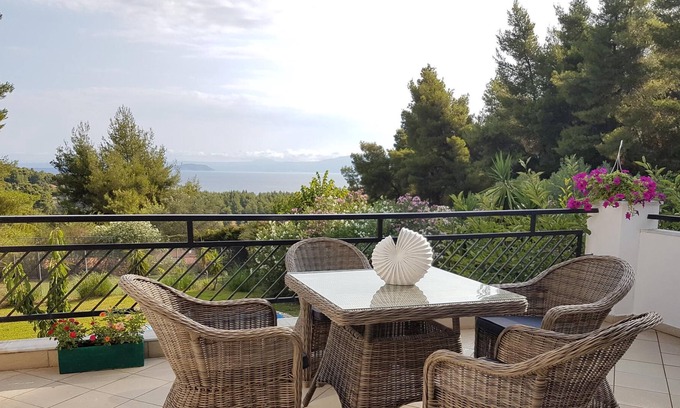 Paliouri Casa | Muy bonita casa de vacaciones, wifi, terraza y jardín con vistas al mar Paliouri, Ch
