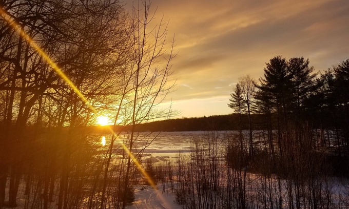 Arden Cabaña | Very Clean Family Cottage on Beautiful Kennebec Lake in Arden