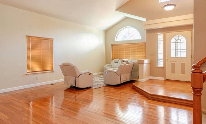 Green Valley Ranch Casa | Very nice 4 bedrooms house. five minutes from Denver international airport