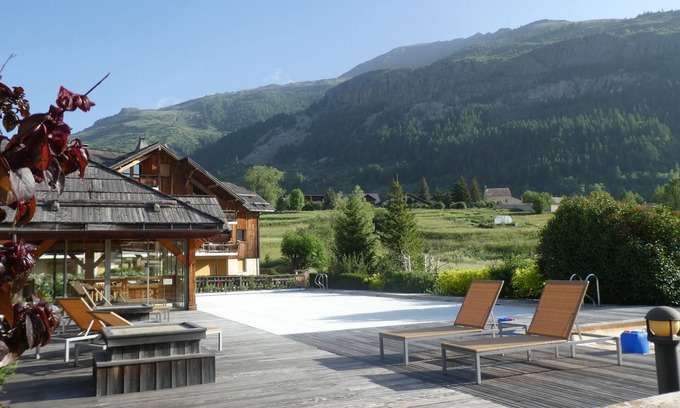 Monetier-les-Bains Apartamento | Muy bonito apartamento, en las pistas, con piscina y sauna