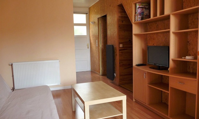 Die Apartamento | Chironne-Apartamento-Apartamento-Baño privado con ducha-Vista al Jardín